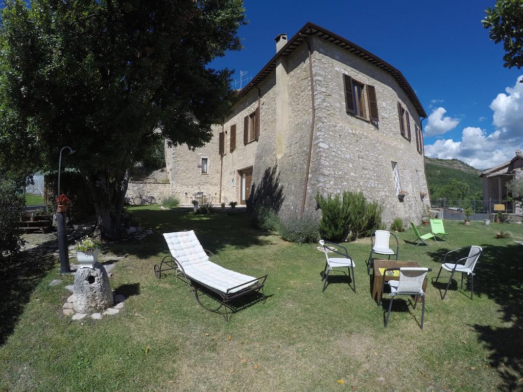 Vila Campagna In Compagnia Vallo di Nera Exteriér fotografie